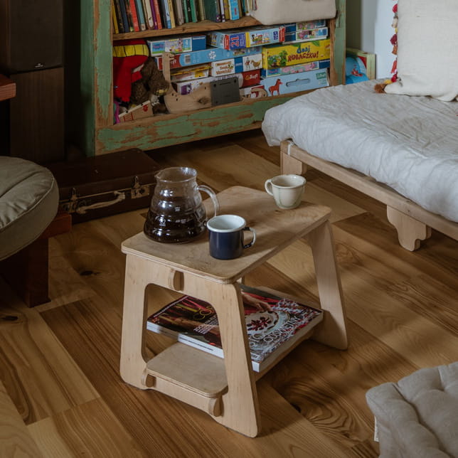 stołek ze sklejki