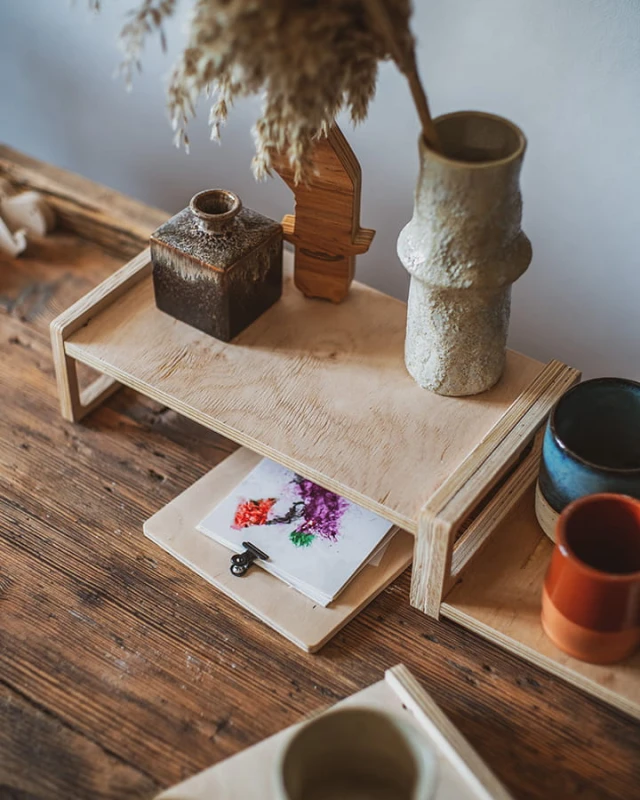 pomocnik Akaja średni