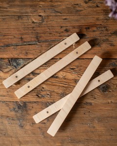 drewniane magnetyczne listwy plakatowe