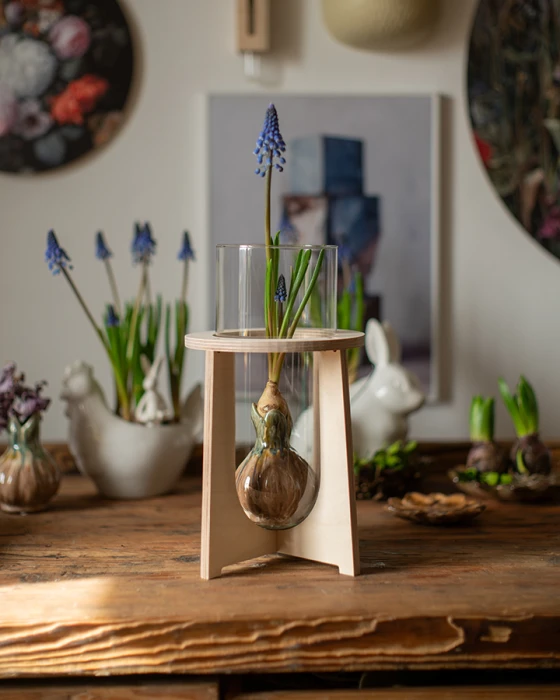 wazon RAW II ze szklanym kloszem