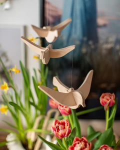 ptaszki drewniane - mobilek